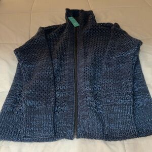 NWT Maurice’s zip up cardigan/sweater. Small.